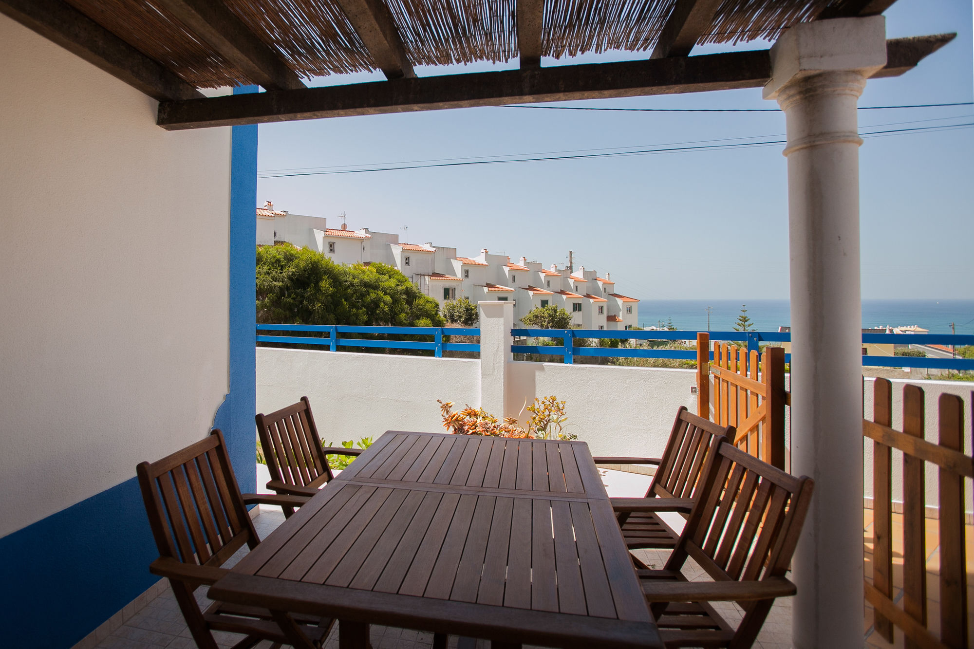 Ericeira Chill Hill Hostel & Private Rooms - Sea Food エクステリア 写真